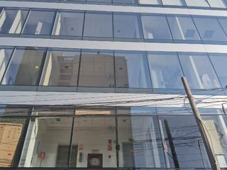 Foto 9 de OFICINAS EN ALQUILER 175.6 M² – EN LA VICTORIA, FRENTE A LA VÍA EXPRESA