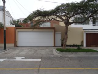 Foto 1 de VIVE EN URB. LOS ROSALES DE SURCO - ELEGANTE, CONFORTABLE Y CON GRAN ESTILO