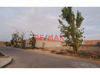 Foto 2 de Vendo Amplio Terreno Urb. Ingenieria III 189.02 M2 Mz D Lt 19 ID 1085697