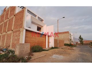 Foto 3 de Vendo Amplio Terreno Urb. Ingenieria III 189.02 M2 Mz D Lt 19 ID 1085697