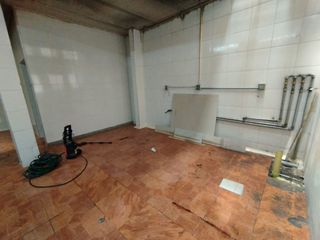 Foto 14 de Vendo en el barrio troncal Casa Bodega