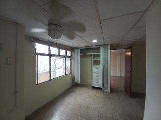 Foto 3 de Casa rentera en venta en Cdla. Alborada 1era etapa, Norte de Guayaquil
