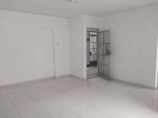 Foto 4 de ALQUILER DE LOCALES 2do. PISO EN CHOSICA