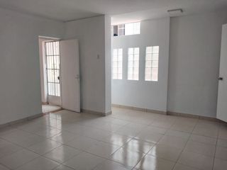 Foto 7 de ALQUILER DE LOCALES 2do. PISO EN CHOSICA