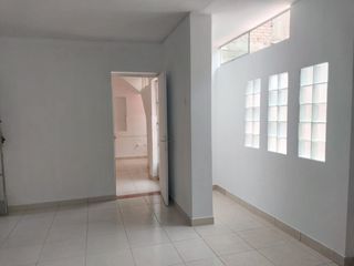 Foto 6 de ALQUILER DE LOCALES 2do. PISO EN CHOSICA