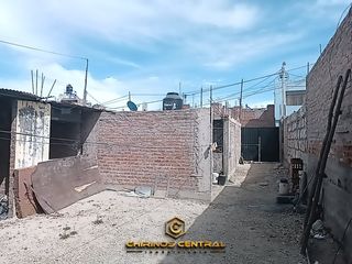 Foto 7 de Se Vende Casa con Terreno de 172 m² a Una Cuadra de La Av 53 EL EDEN CERRO COLORADO