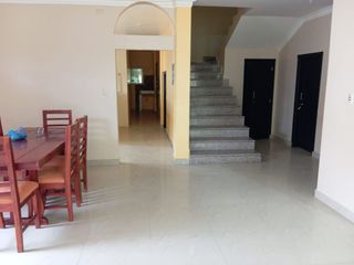 Foto 11 de Casa de Venta en Manta