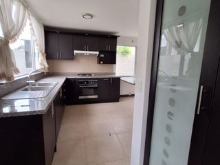 Foto 6 de RENTA CASA EN CONJUNTO SECTOR VALLE DE LOS CHILLOS