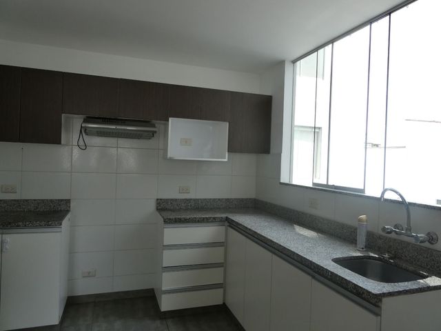 Vendo departamento en Orrantia Magdalena, limite San Isidro