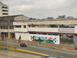 Foto 8 de rento oficina frente a la av. Quito de 90 m2 segundo piso