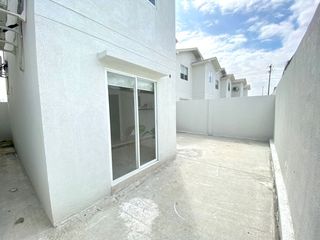 Foto 12 de Venta de casa cuatro dormtorios  en manantial etapa de casaLaguna- Vial 1