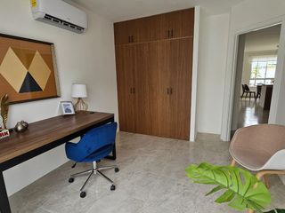 Foto 8 de Venta de casa cuatro dormtorios  en manantial etapa de casaLaguna- Vial 1