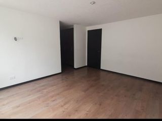 Foto 11 de VENDO HERMOSA CASA SAN ANTONIO DE PICHINCHIHA  U$S 117.000
