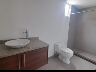 Foto 12 de VENDO HERMOSA CASA SAN ANTONIO DE PICHINCHIHA  U$S 117.000