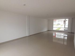 Foto 6 de VENDO HERMOSA CASA SAN ANTONIO DE PICHINCHIHA  U$S 117.000