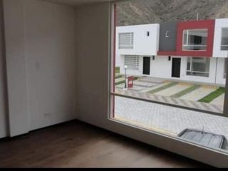 Foto 10 de VENDO HERMOSA CASA SAN ANTONIO DE PICHINCHIHA  U$S 117.000