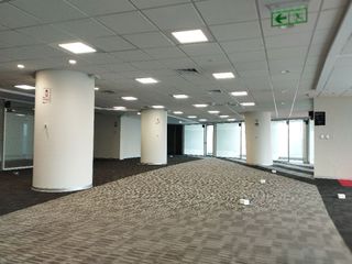 Edificio Lima Center - Oficina 100% implementada - 310 m2.