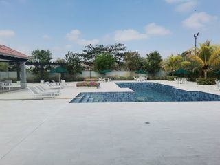 Foto 21 de SE ALQUILA CASA EN CASA LAGUNA - AV. LEON FEBRESCORDERO