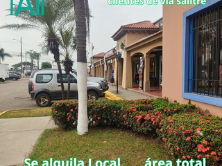 Se alquila Local Comercial en Plaza San Antonio