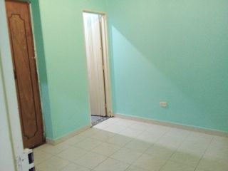 VENDO CASA 3 PLANTAS INDEPENDIENTES CON APARTAMENTOS, EL  TRONCAL CALI