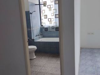 Foto 11 de Se Vende Casa en Manta, Manabí
