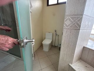 Foto 43 de VENTA DE CASA MUY AMPLIA EN VÍA A SAMBORONDÓN