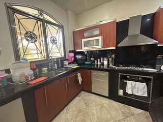 Foto 18 de VENTA DE CASA MUY AMPLIA EN VÍA A SAMBORONDÓN