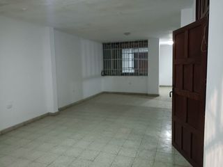 Foto 1 de VENDO DEPARTAMENTO EN EL CENTRO DE PIURA