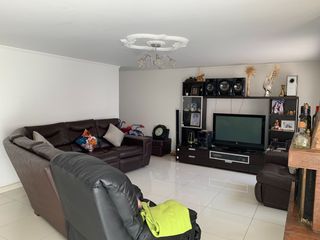 Foto 11 de Casa en Venta, Pontevedra, Bogotá D.C.