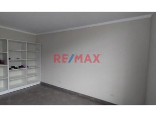 Foto 4 de Oferta Departamento 140 M2 2Do Piso Urb Quintanas + Aires 3Er Nivel ID 1079322