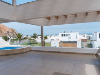 Hermosa casa de playa en exclusivo condominio