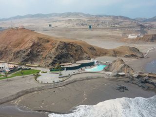 Hermosa casa de playa en exclusivo condominio