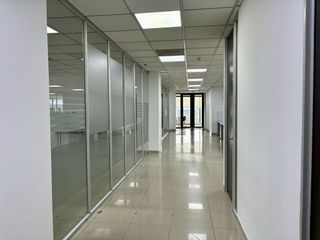 Foto 3 de OFICINA 701 EDIFICIO WORLD BUSINESS CENTER P.H. DE