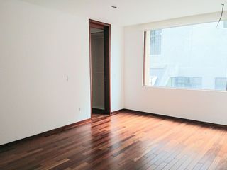 Venta o alquiler Hermoso departamento de 3 dormitorios ubicado en zona exclusiva, Quito Tenis .