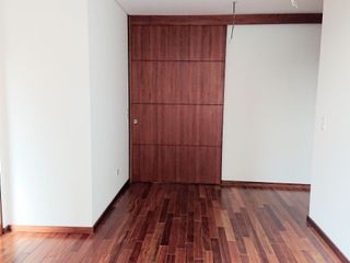 Venta o alquiler Hermoso departamento de 3 dormitorios ubicado en zona exclusiva, Quito Tenis .