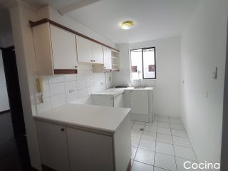 Departamento de venta Dos Hemisferios, sector Pusuqui 3 dormitorios, a 5 minutos del condado shopping