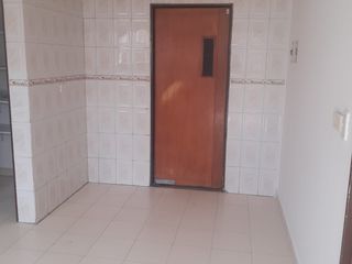 Foto 16 de SE VENDE EXCELENTE CASA CERCA ESCUELA MILITAR JOSE MARIA CORDOBA