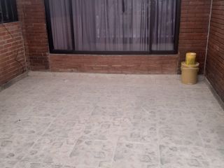 SE VENDE EXCELENTE CASA CERCA ESCUELA MILITAR JOSE MARIA CORDOBA