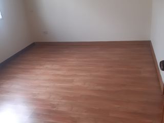 Foto 33 de SE VENDE EXCELENTE CASA CERCA ESCUELA MILITAR JOSE MARIA CORDOBA