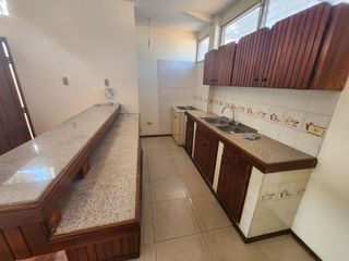 Foto 10 de Urdesa Norte, Opurtunidad, Vendo Hermosa Casa con Suite Independiente