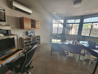 Foto 9 de Urdesa Norte, Opurtunidad, Vendo Hermosa Casa con Suite Independiente