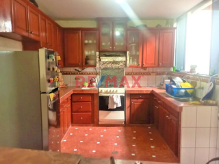 Foto 5 de Se Vende Casa En Santa Luzmila - Comas