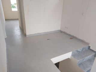 Foto 15 de Casa de venta en la Urb. San Antonio, Vía a Samborondón, 4 dormitorios.