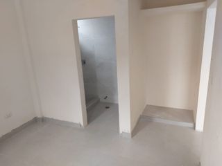 Foto 13 de Casa de venta en la Urb. San Antonio, Vía a Samborondón, 4 dormitorios.