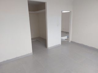 Foto 18 de Casa de venta en la Urb. San Antonio, Vía a Samborondón, 4 dormitorios.