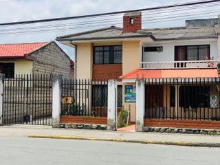 Casa comercial en venta, sector Quinta Chica