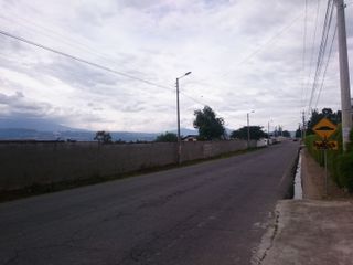 Venta Terreno Puembo, Frente Vía Principal Diagonal 1era. Cruz, 2.2 Ha $2'950.000