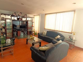 VENDO DUPLEX! 346 m2 - LA AURORA - PISCINA - TERRAZA - JACUZZI - SALA DE ESTAR - MIRAFLORES