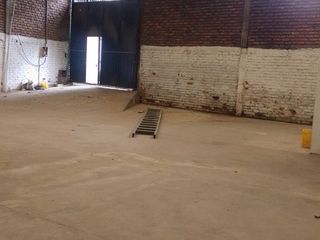 Foto 6 de BODEGA AUTOPISTA INTERNACIONAL
