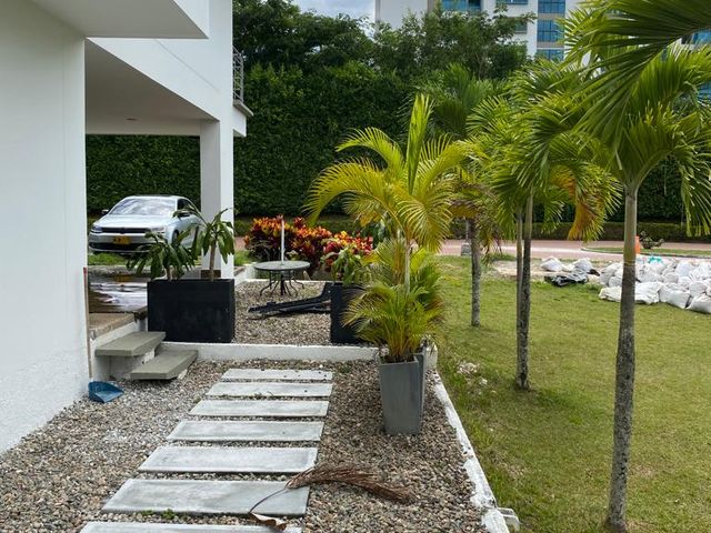 Se vende casa en el Condominio Filadelfia, sector Picaleña, Ibagué